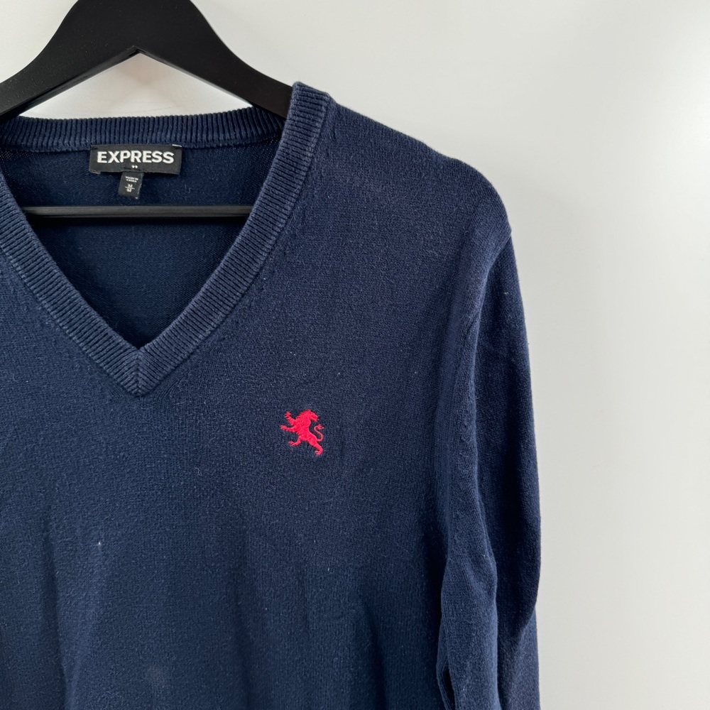 Express Men’s Navy Blue V-Neck Sweater Size Medium 100% Cotton - Picture 2 of 6